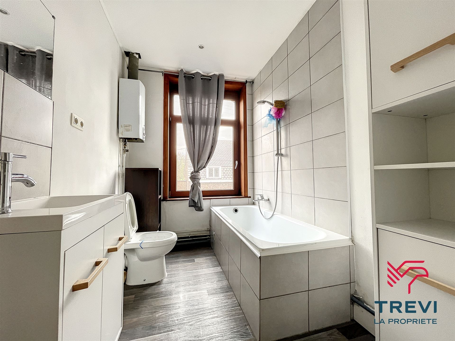 Huis te huur in Montignies-Sur-Sambre met 1 slaapkamer - foto 5