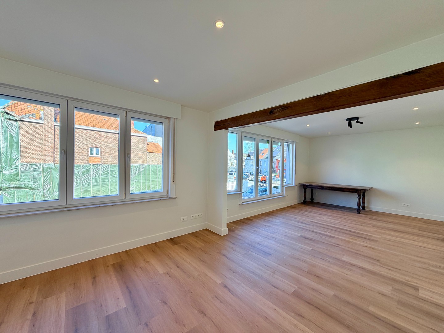 Gerenoveerd duplexappartement met 3 slaapkamers in centrum Tielt! - foto 4