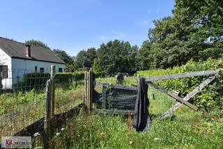 Ce terrain de +- 7are est magnifiquement situé sur la réserve naturelle de Krabos.Le terrain est situé en zone agricole, il n'est donc pas possible...