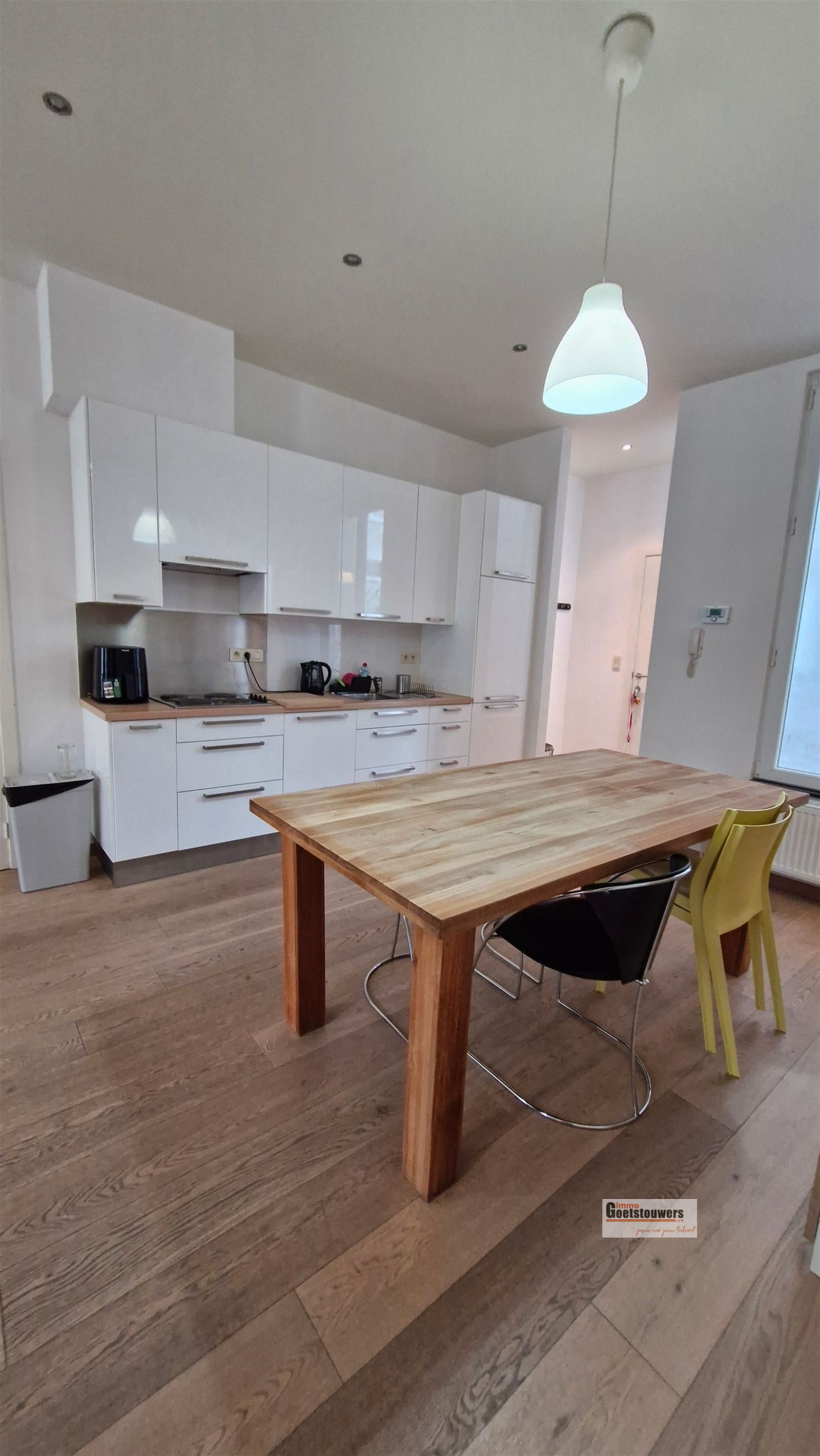 Mooi appartement op de 2de verd met 2slpks - foto 4
