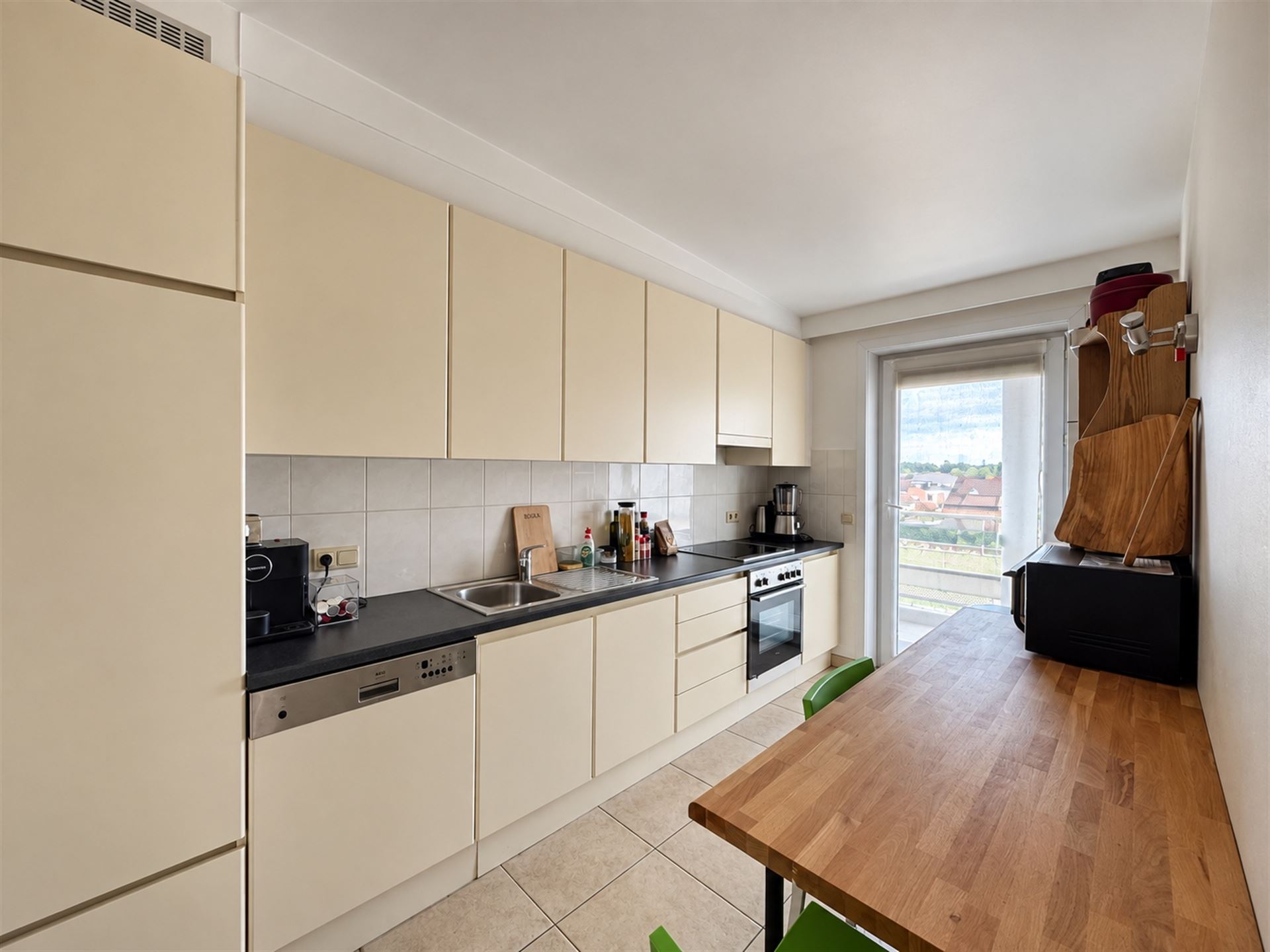 Ruim 2-slaapkamerappartement met terras en autostaanplaats - foto 5