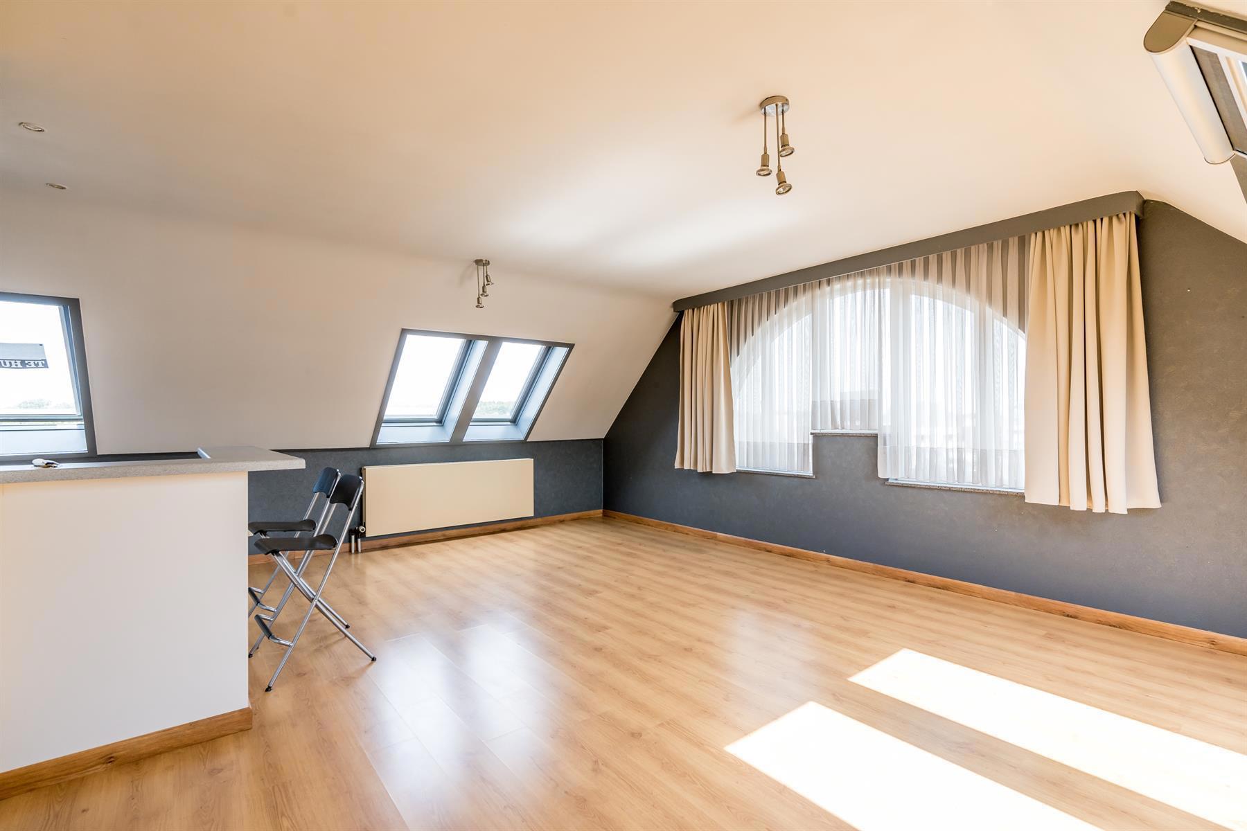 Instapklaar dakappartement met 75m² bewoonbare oppervlakte - foto 3