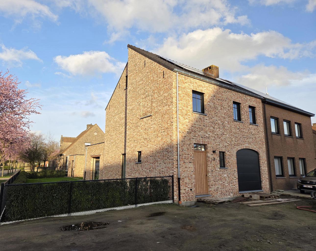 Huis te huur in Arendonk met 3 slaapkamers - foto 2