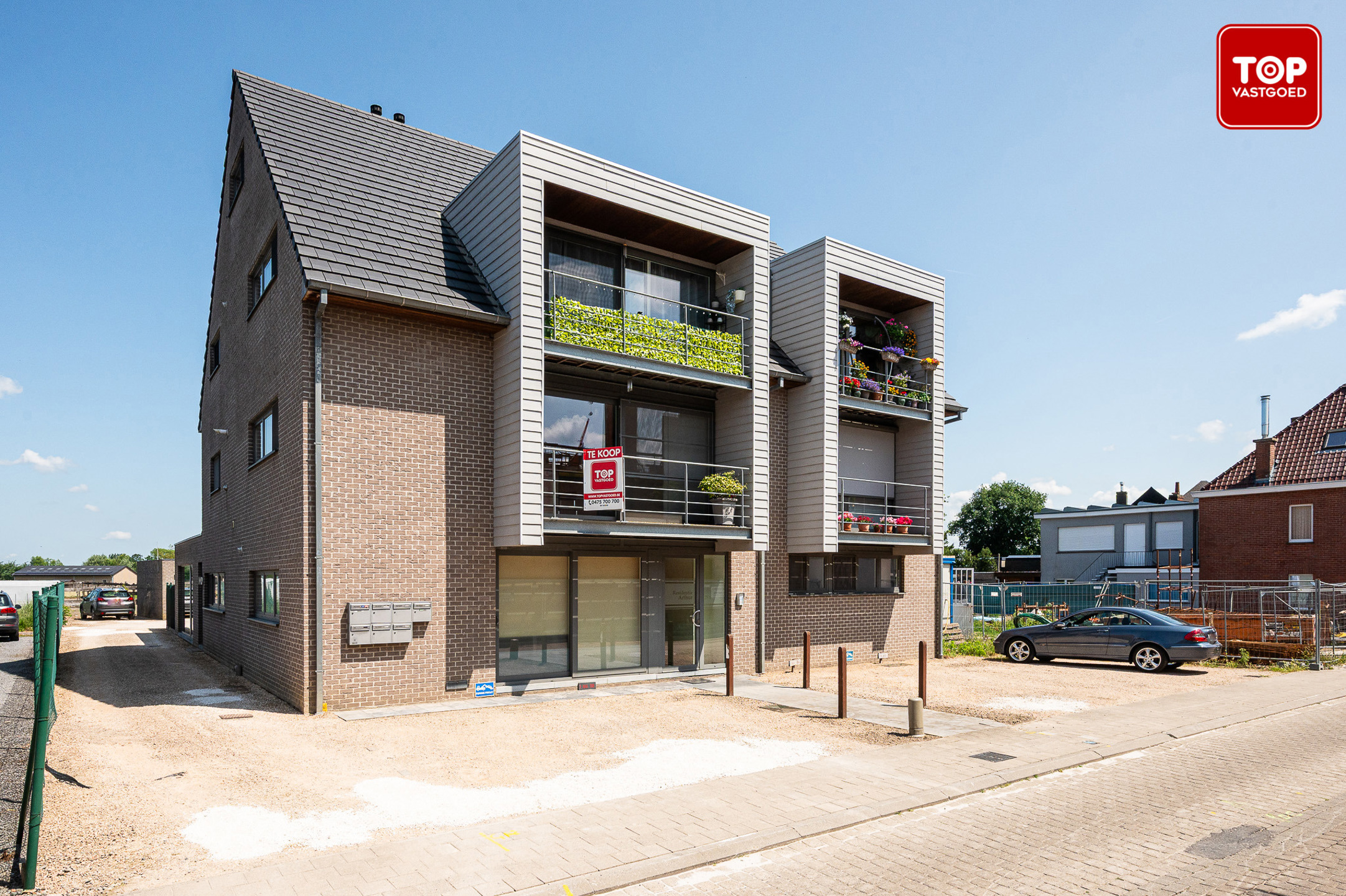 Instapklaar appartement met 2 slaapkamers in hartje Belzele  - foto 1