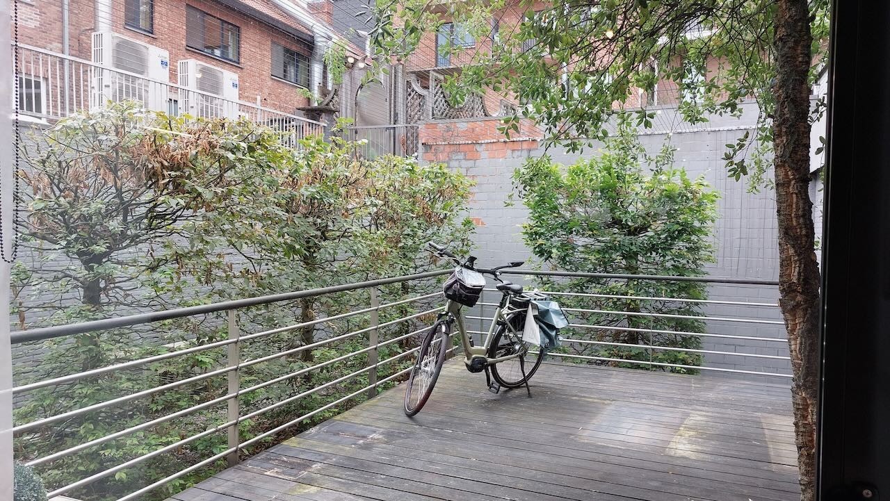Genk-centrum, Fruitmarkt 3 - Ruim en stijlvol handelspand (230m2) met tuin en terras op commerciële toplocatie. - foto 5