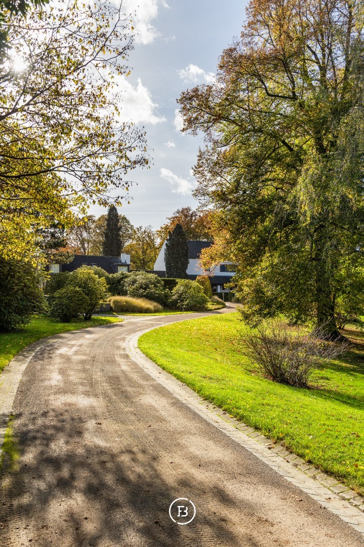 Prestigieuze parkvilla - foto 3