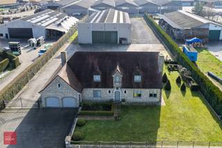 Commercial for rent in Zulte