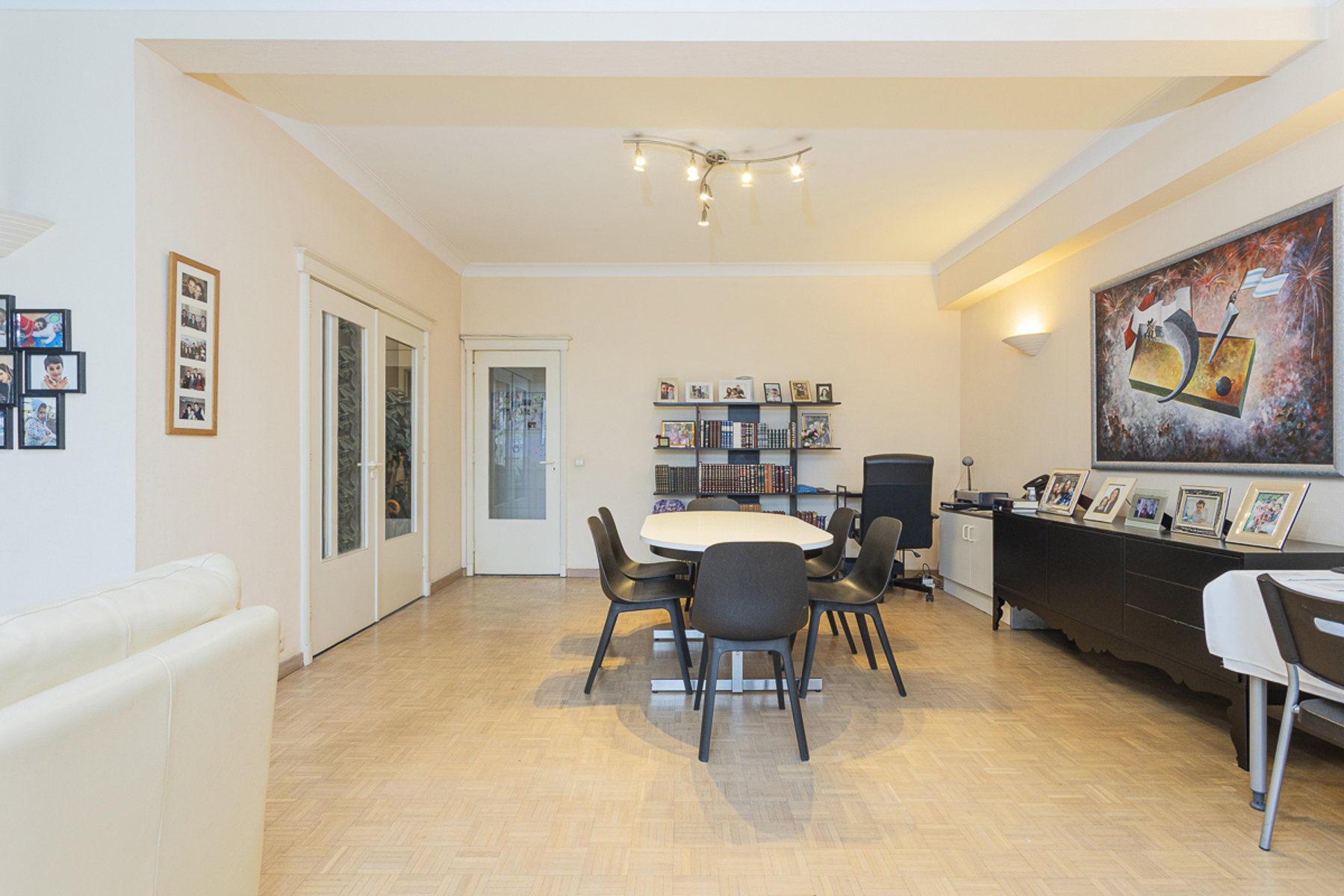 Apartment for sale in Antwerp with 3 bedrooms - photo 4