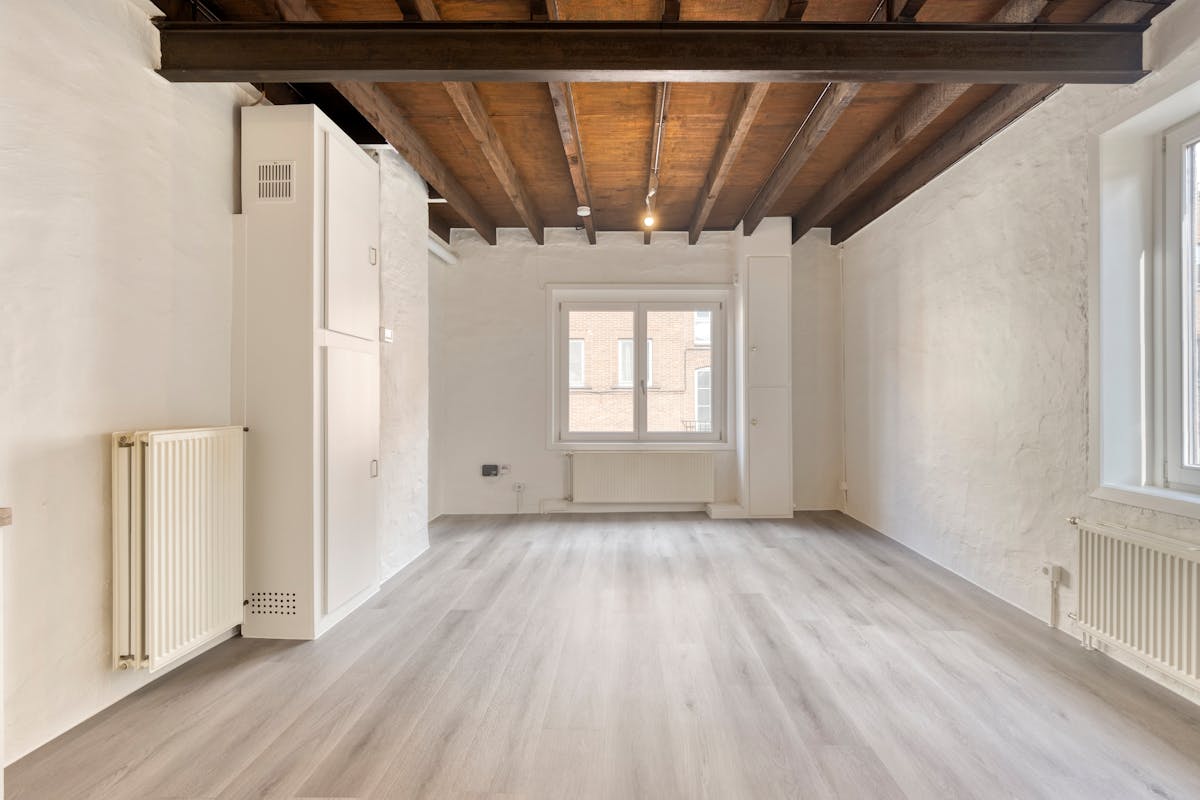 Karaktervol appartement te koop op gegeerde locatie in Gent - foto 2