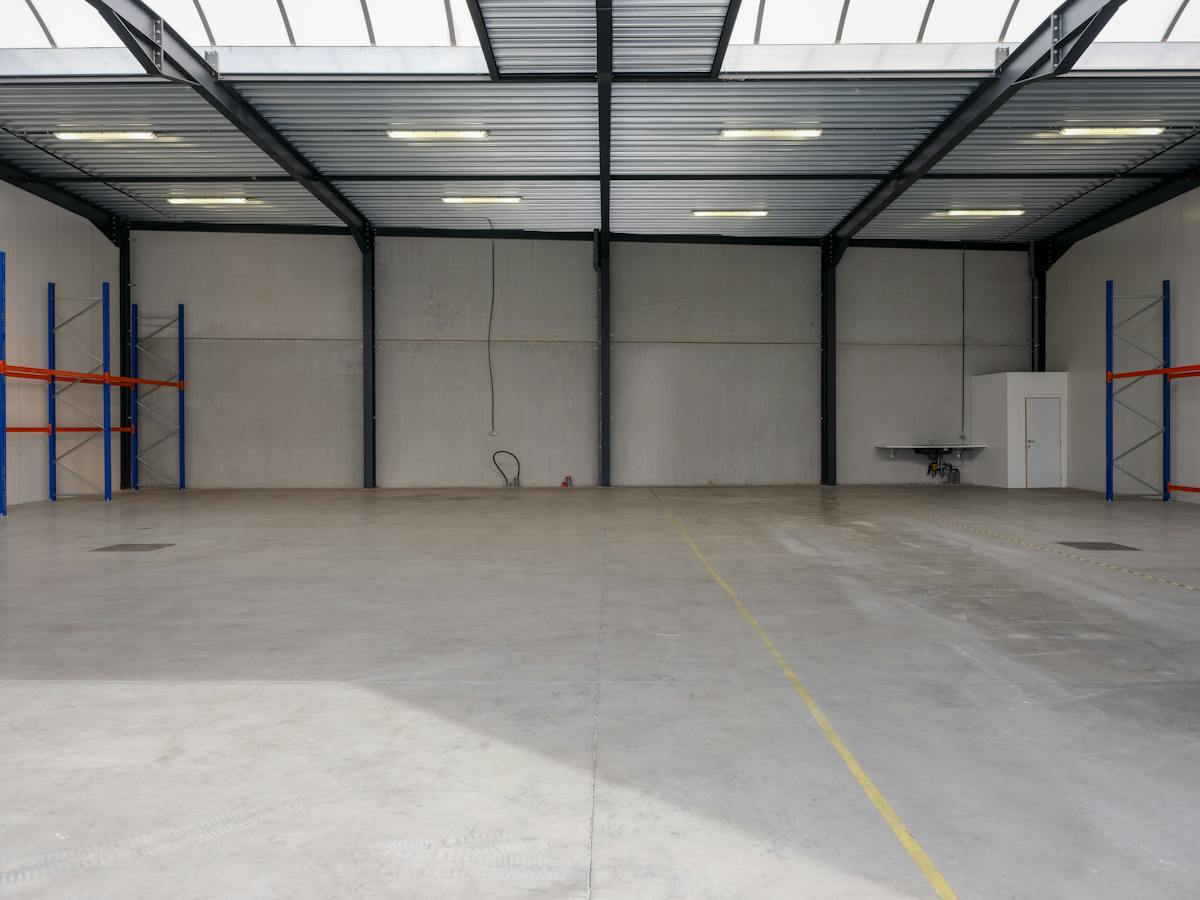 Magazijn (454 m²) te huur in Zwevezele - foto 4