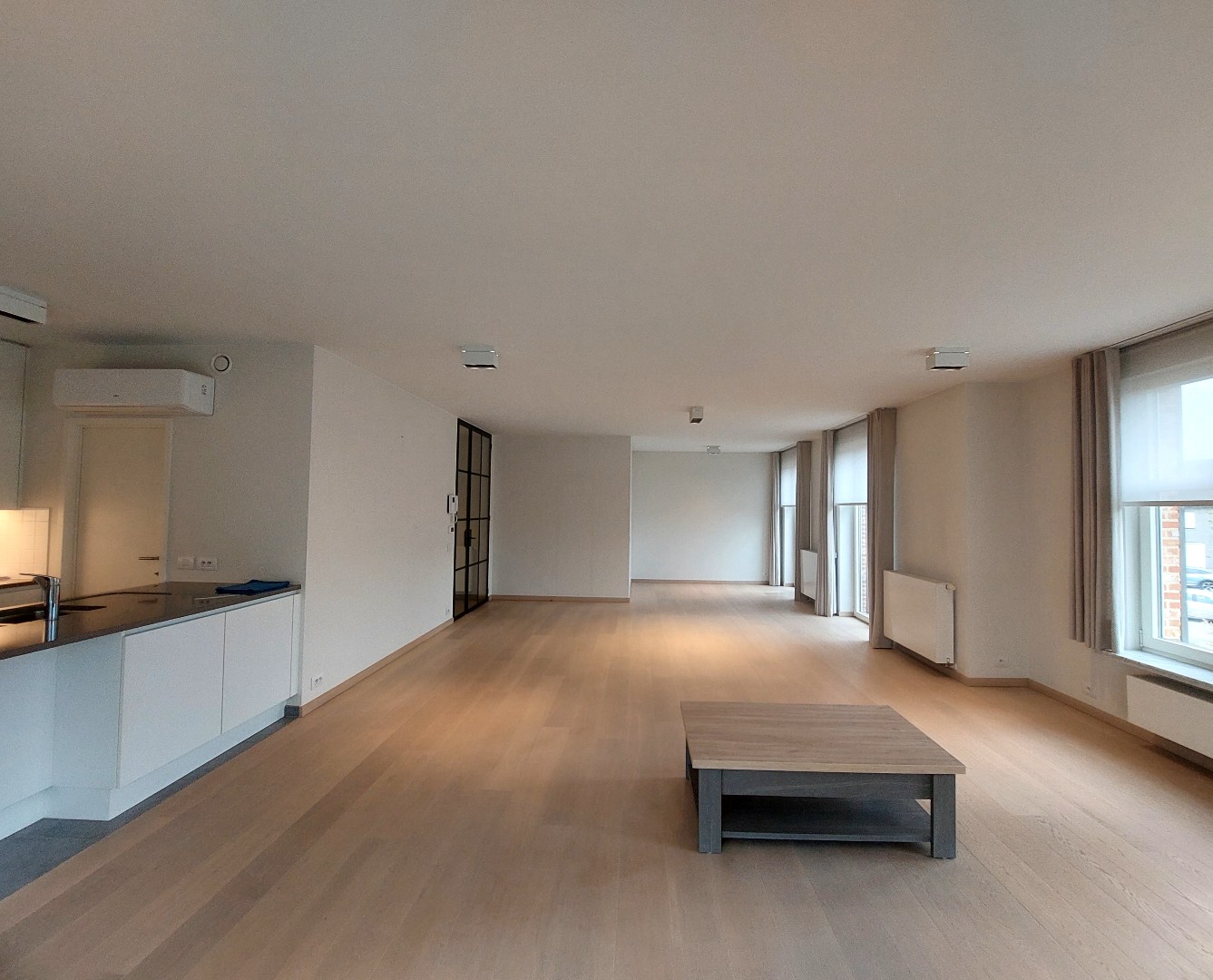 Ruim en uniek appartement te huur in het rustige hart van Zulte - foto 4