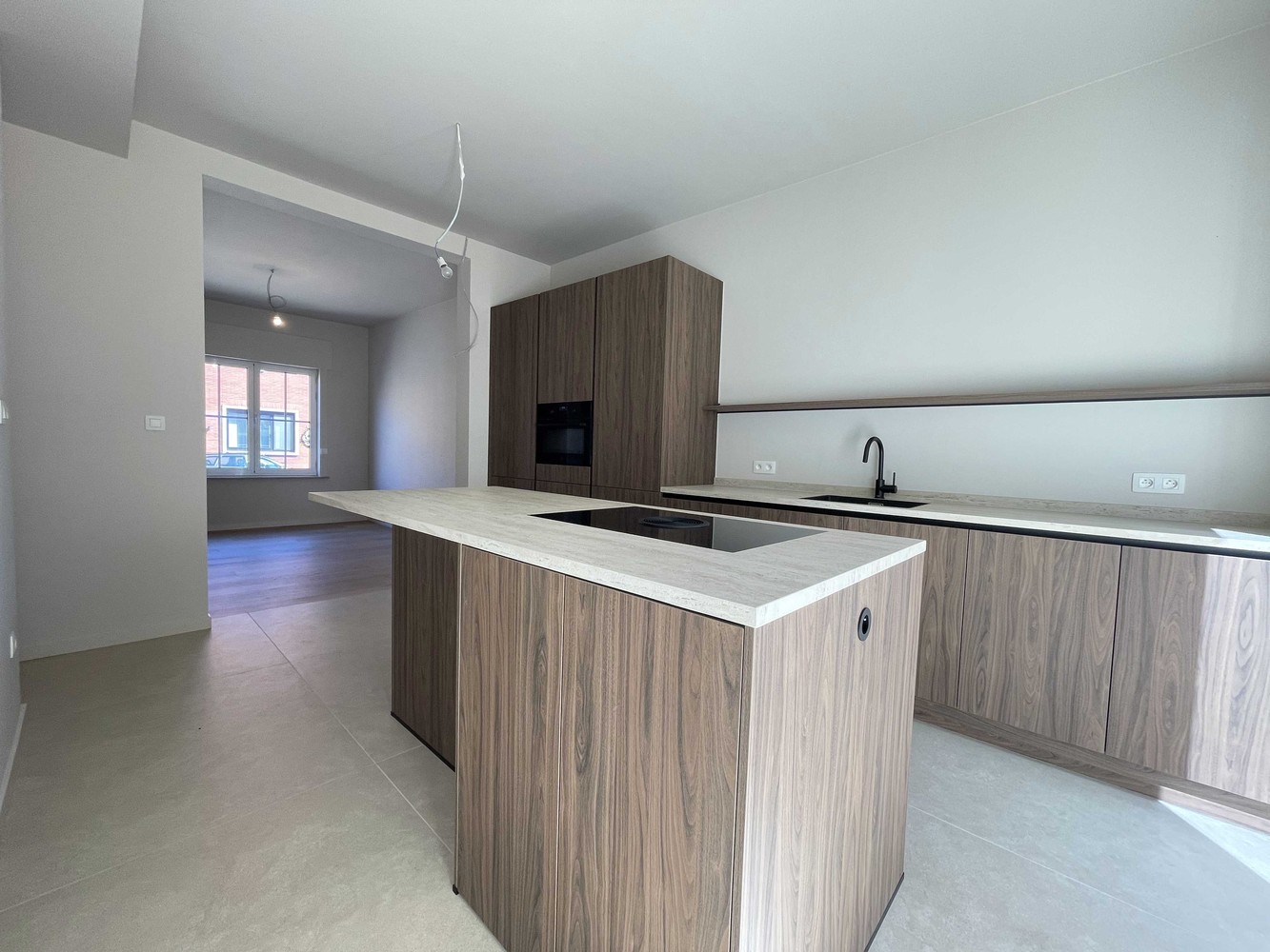 Smaakvol gerenoveerde woning met stadstuin - foto 5