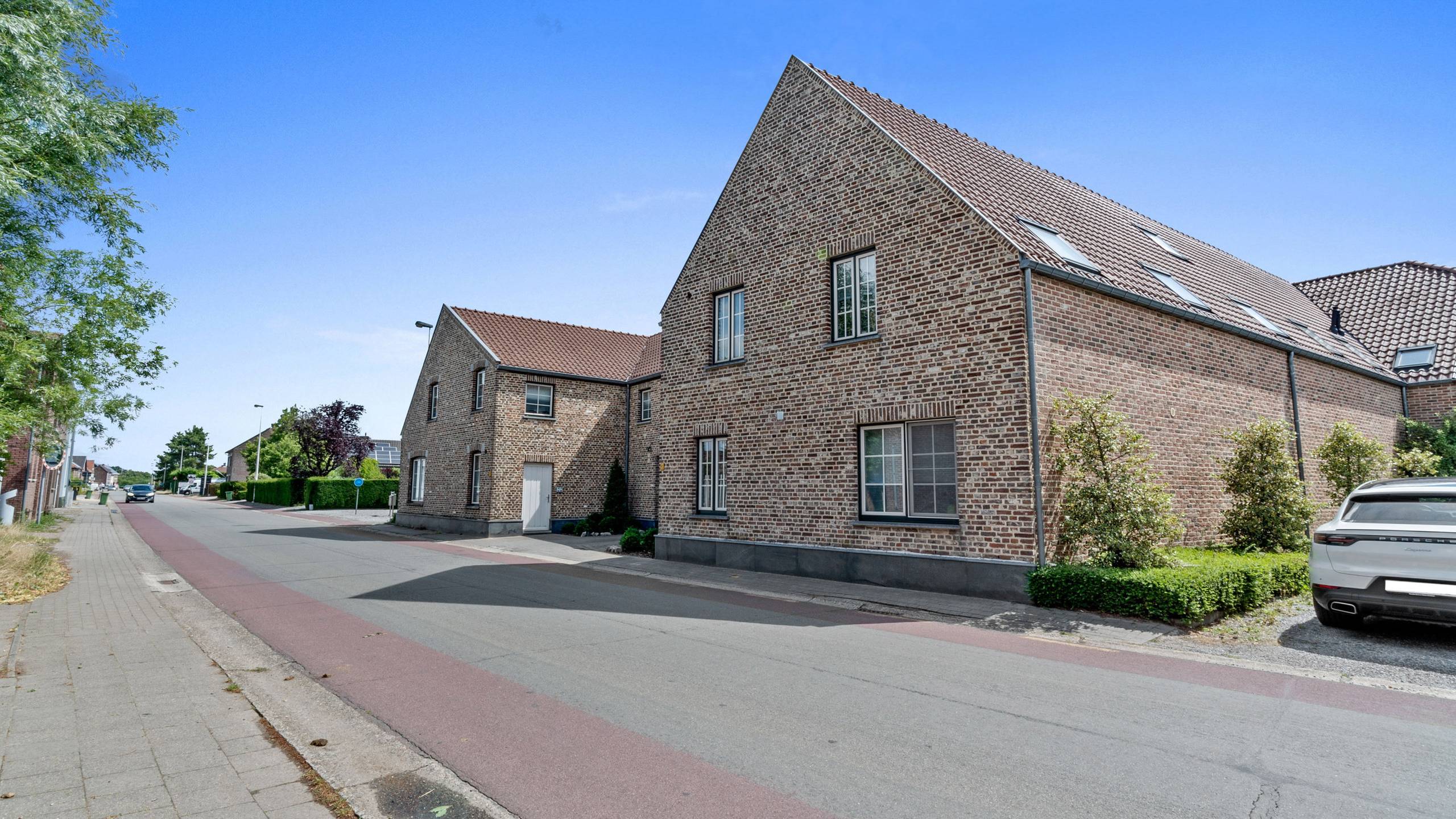 Appartement à vendre à Maasmechelen avec 4 chambres - photo 2