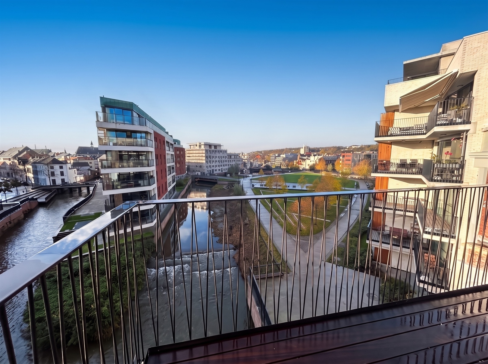 OPEN HOUSE Sat., Aug. 22 Newly built apartment with a view of the Dyle River - photo 3