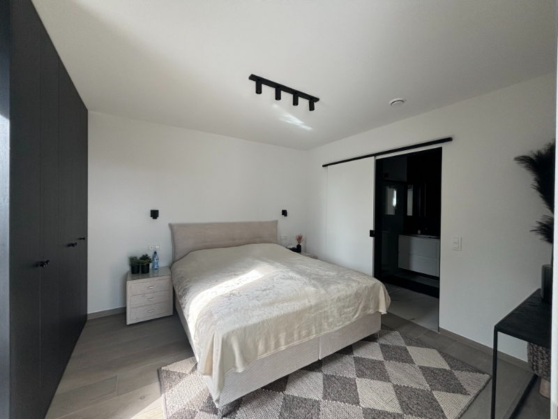 Nieuwbouw 3-slaapkamerappartement te huur voor kortere periode - foto 4