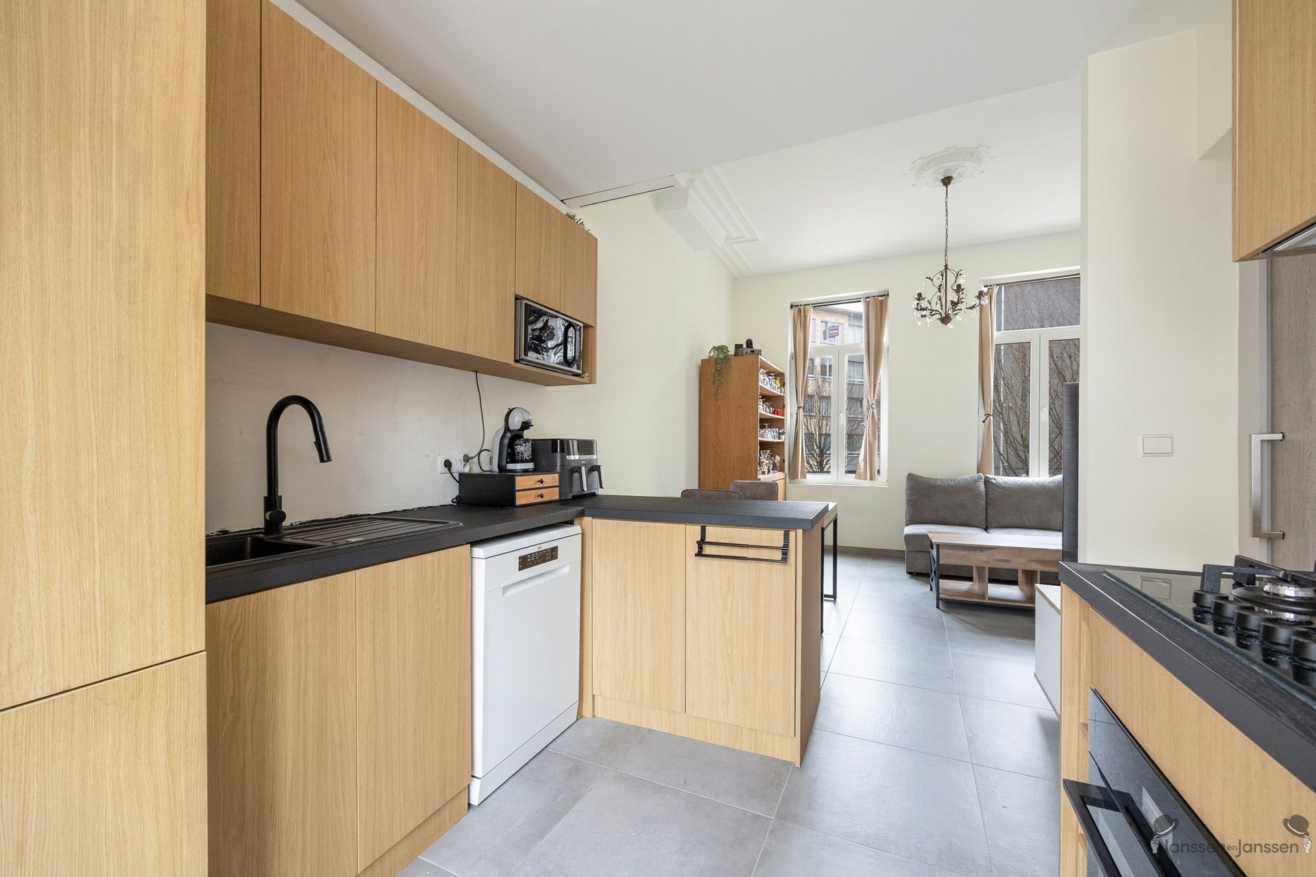 Gerenoveerde woning met EPC B en modern wooncomfort - foto 3