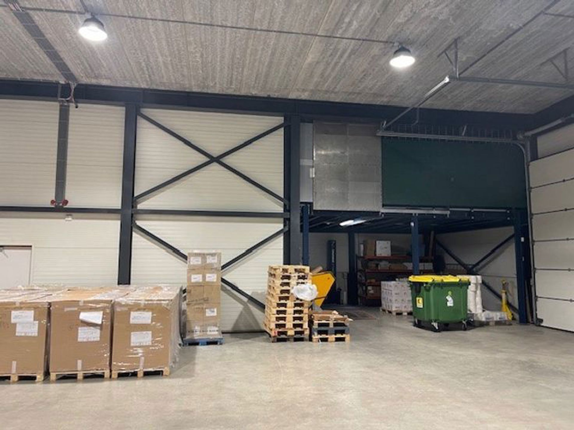 Magazijn 800m² te huur – Grez-Doiceau - foto 2