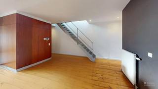 Op een boogscheut van het MAS, de jachthaven en Park Spoor Noord, een duplex - appartement op de derde en vierde verdieping met zuidgericht...