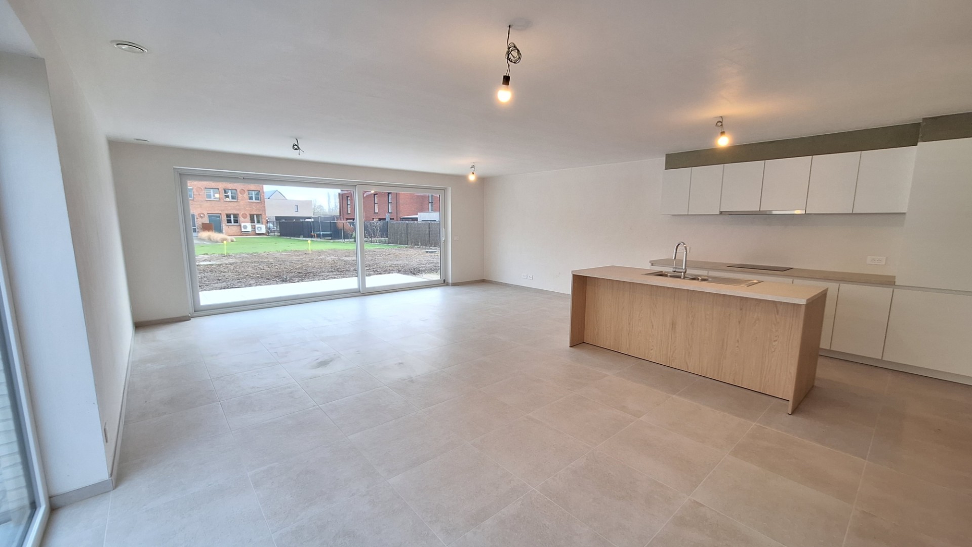 Huis te koop in Roeselare met 3 slaapkamers - foto 2