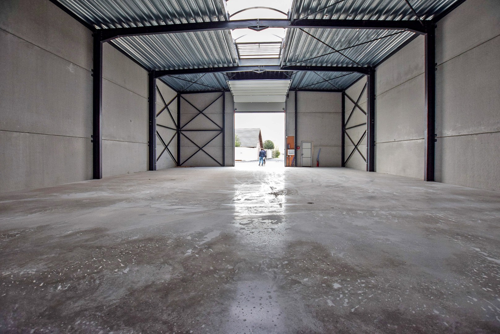 Geïsoleerde nieuwbouwloods 9G (loods 2) (290m²) te huur op een industrie- ambachtzone te Vleteren - foto 4