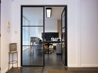 Ces bureaux extrêmement accessibles à vendre à Ledeberg sont situés sur le pont, ce qui vous permet de rejoindre facilement toutes vos...