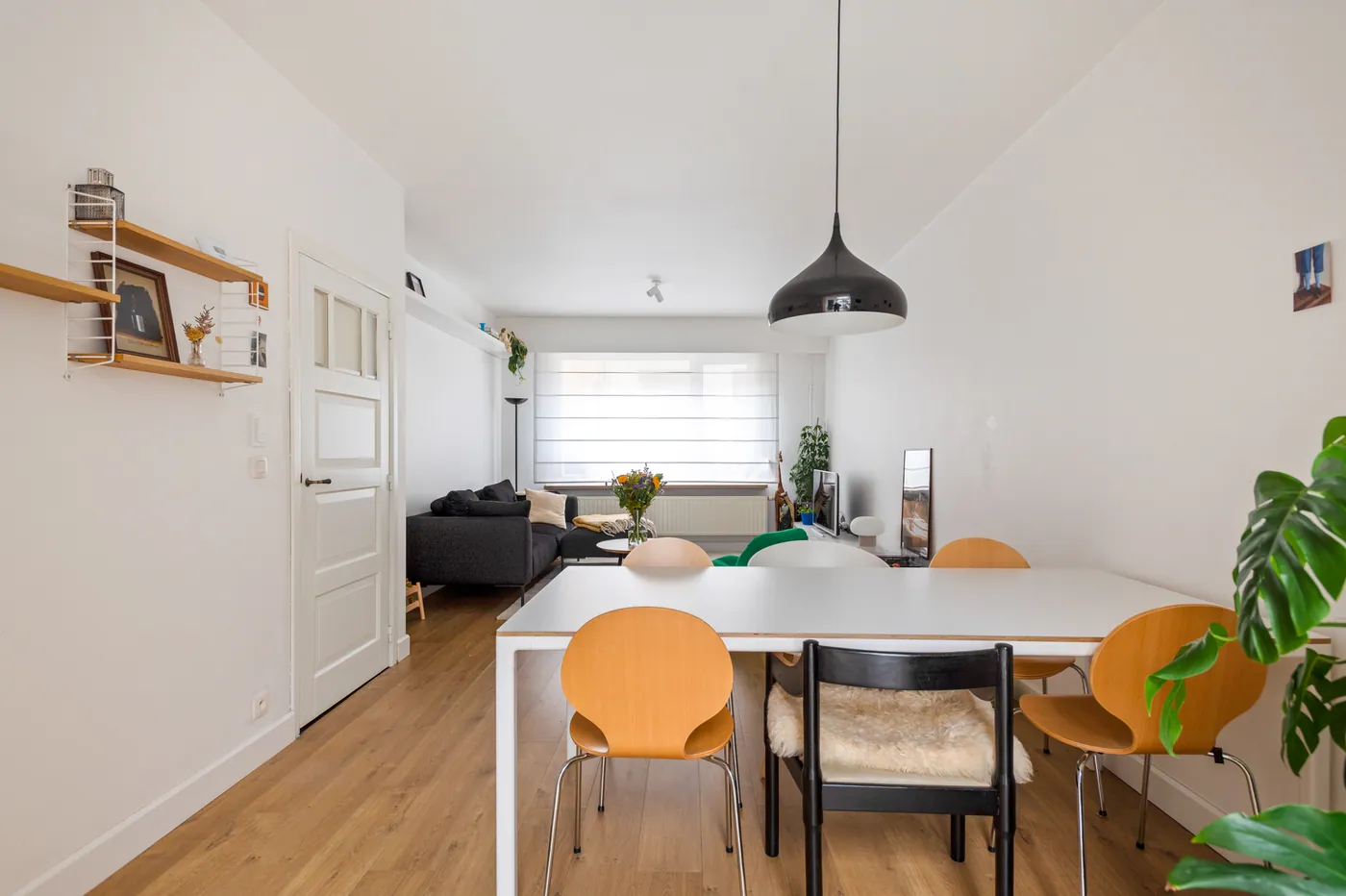 Karaktervolle stadswoning met 2 slaapkamers en gezellige stadskoer op toplocatie in Berchem - foto 4