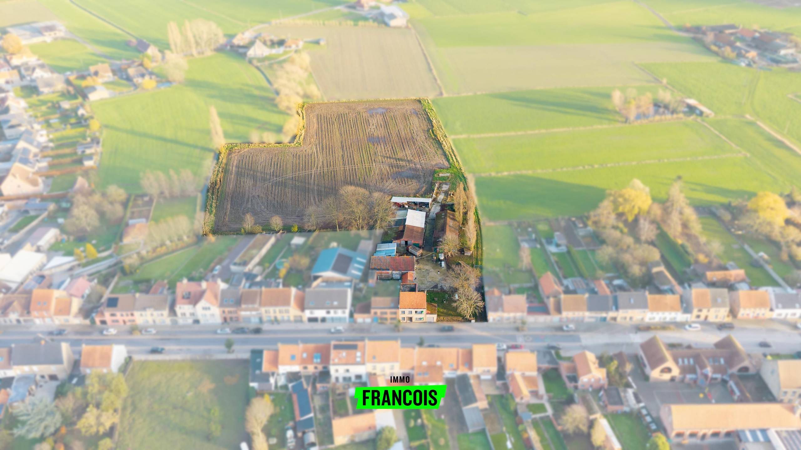 Hoeve met 4 slaapkamers en landbouwgrond op landelijke ligging te koop in Keiem - foto 2