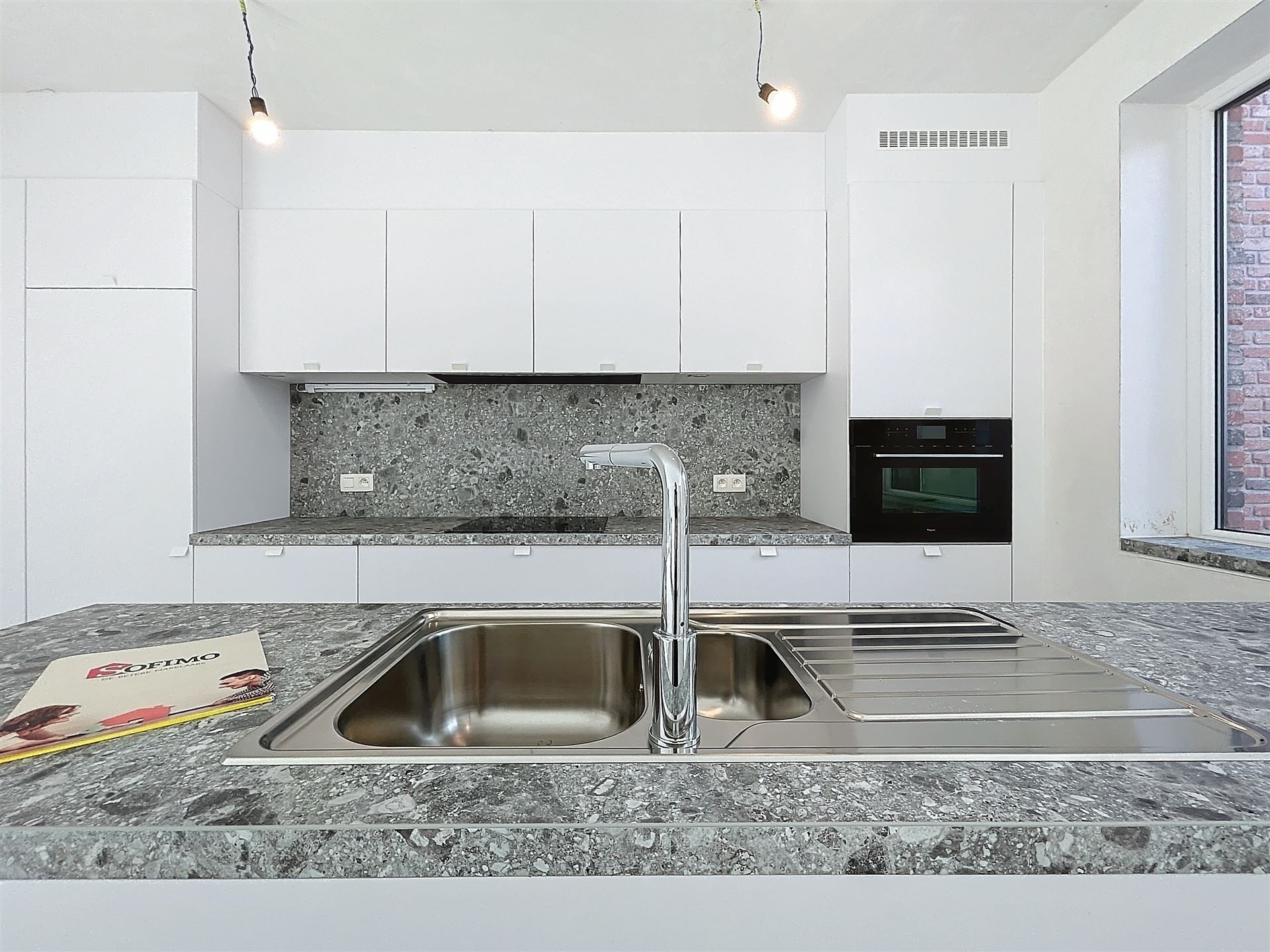 Lichtrijke nieuwbouwwoning - foto 1