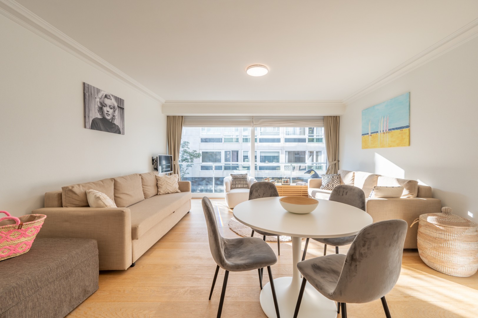 Instapklare studio met veel lichtinval op topligging in Knokke - foto 4