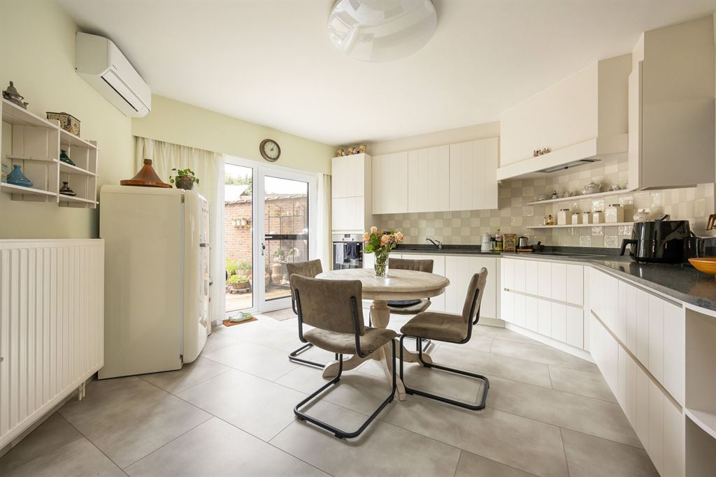 Mooi afgewerkt gelijkvloersappartement als investering - foto 5
