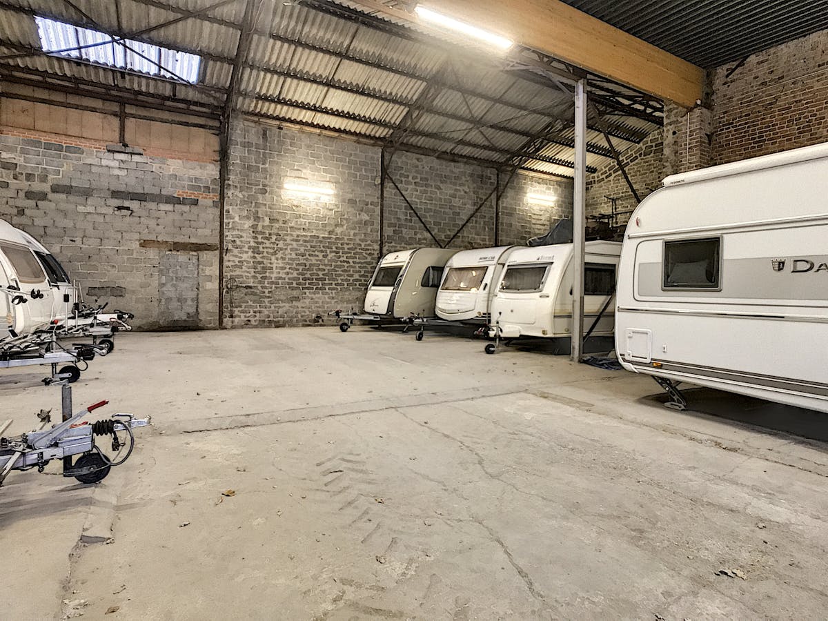 Entrepôt à louer à Harelbeke ! - photo 4