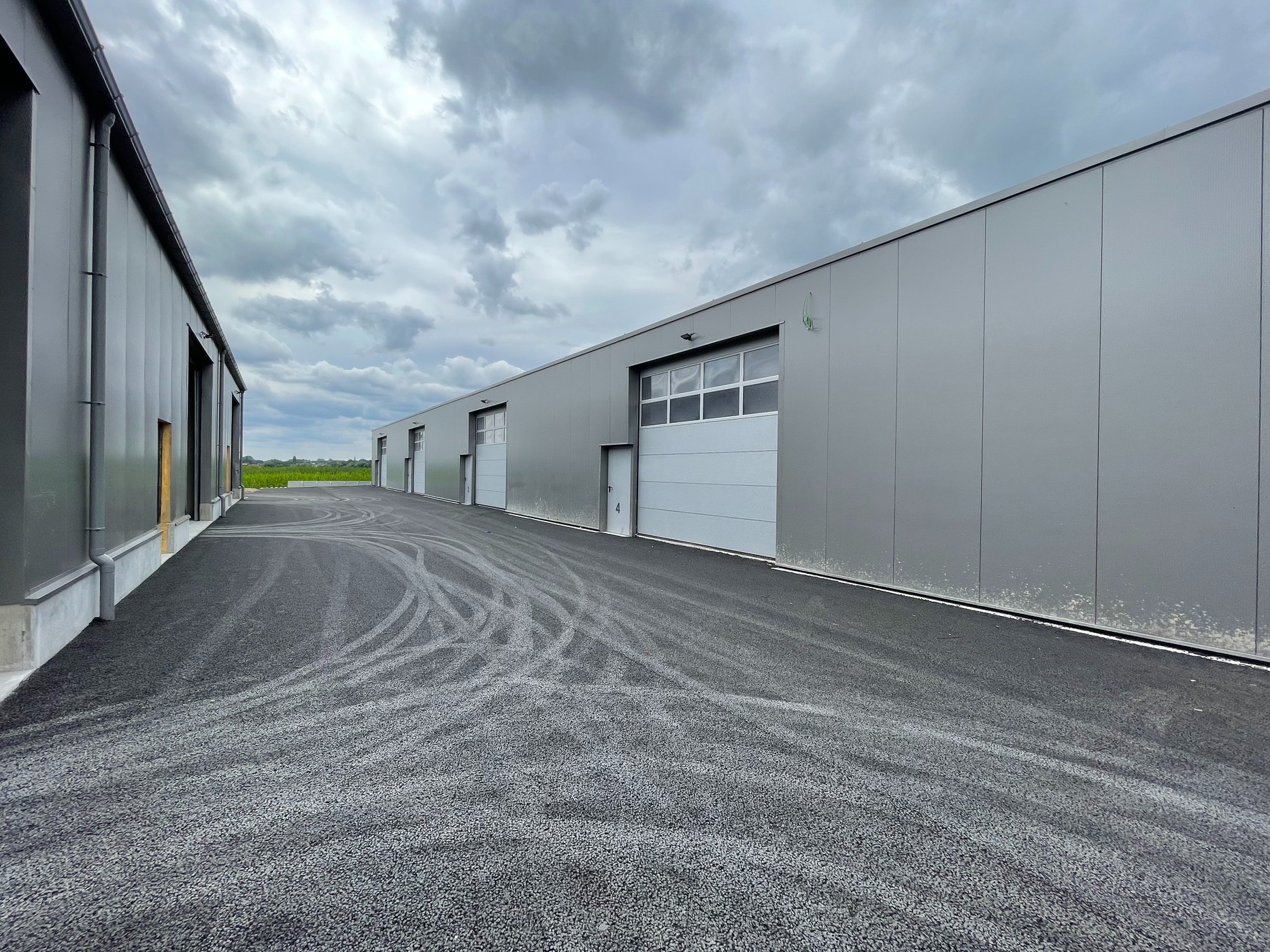 Nieuwbouw KMO-unit TE KOOP (192 m²) te ANZEGEM vlakbij E17 - foto 5