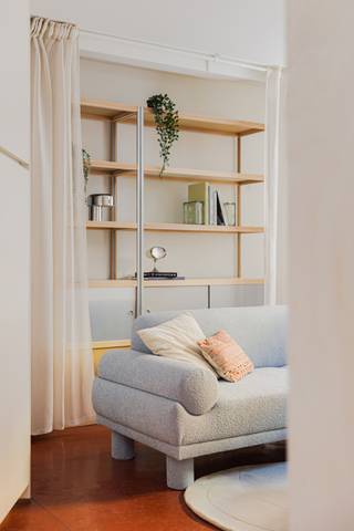 Vous pouvez demander une visite via notre site web : https://vicusvastgoed.be/nl/te-huur .- Rendez-vous sur la page du bien immobilier concerné et...