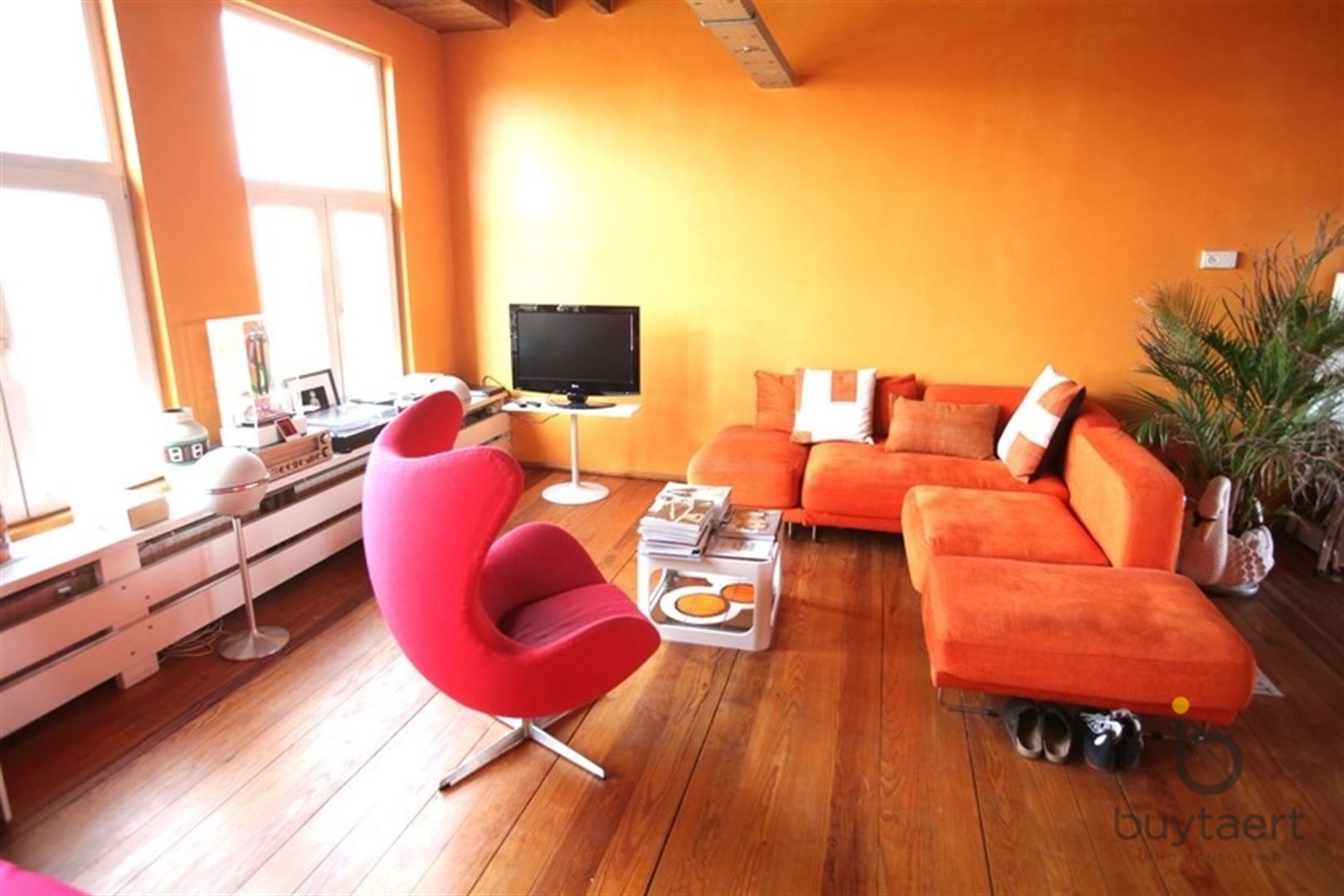 Een lichte ruime op Top locatie gelegen studio met prachtig terras! - foto 2