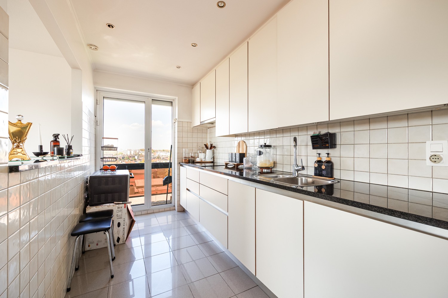 Instapklaar 3-slaapkamerappartement met prachtig panoramisch zicht - foto 4