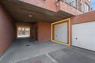 Handelpand in het hart van Staden op een uitstekende zichtlocatie in de Statiestraat! Op zoek naar een instapklaar en energiezuinig handelspand op...