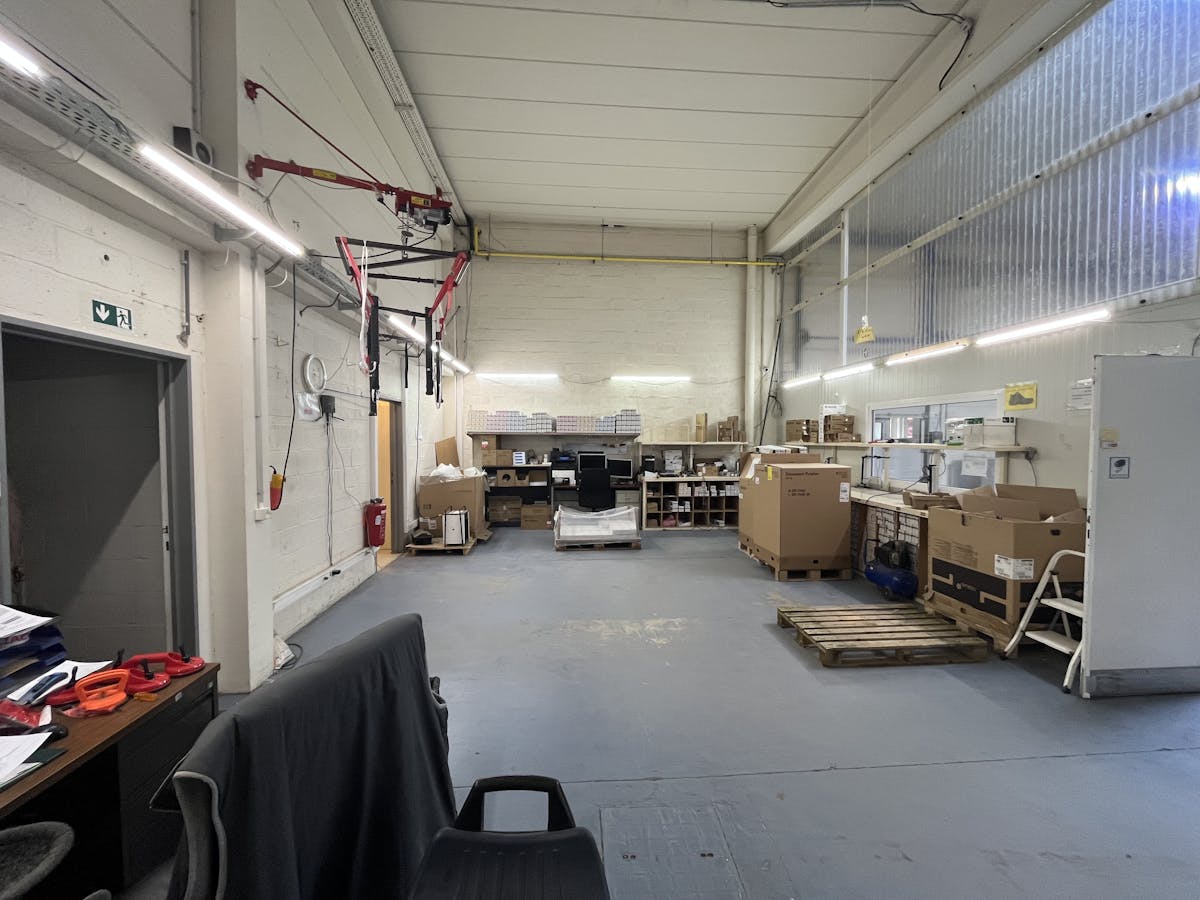 Kantoorruimte met magazijn op toplocatie te huur in Zaventem - foto 4