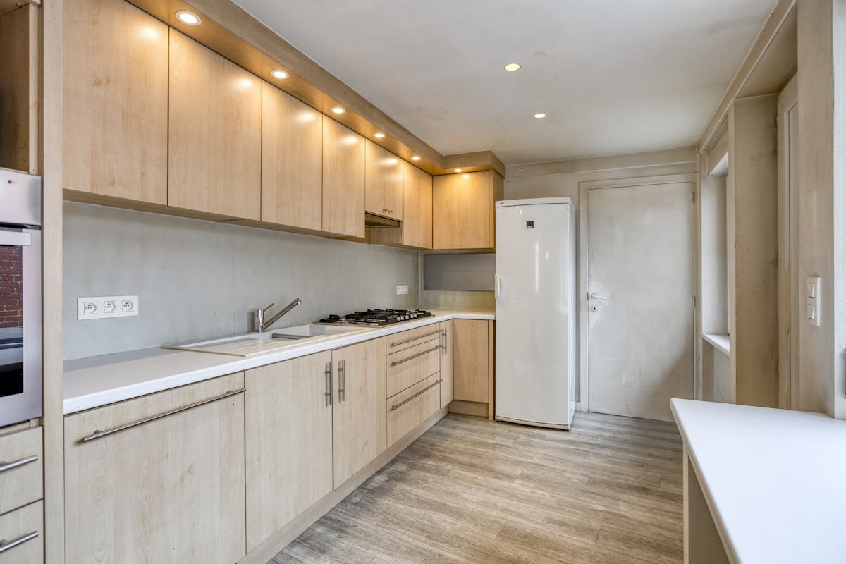 Gezinswoning met 4 slaapkamers en garage te koop in Stasegem! - foto 4