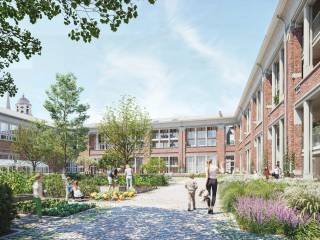 In De Scholier , een karaktervol renovatieproject in het hart van Lier, komt wonen met erfgoed, comfort en duurzaamheid samen. Dit stijlvolle penthouse op de derde verdieping maakt deel uit van de derde fase van Het Academisch Kwartier en biedt een uitzonderlijke woonkwaliteit op een toplocatie.<br /><br />Met een bewoonbare oppervlakte van 137,7 m² en een indrukwekkend zuidgericht terras van 38,2 m² geniet je hier van ruimte, licht en rust, midden in de stad.<br /><br /> Indeling & troeven <br />- Ruime en lichtrijke leefruimte met open keuken, ideaal voor gezellige momenten en comfortabel dagelijks wonen<br />- Twee volwaardige slaapkamers en een aparte bureauruimte, perfect voor thuiswerk of extra hobbyruimte<br />- Stijlvolle badkamer met inloopdouche en een praktische afzonderlijke wasberging<br />- Groot terras over de volledige breedte van het appartement, toegankelijk vanuit zowel de leefruimte als de slaapkamers<br />- Zuidelijke oriëntatie voor maximale lichtinval en een zonnig terras van ’s ochtends tot ’s avonds<br /><br />Het appartement werd ontworpen met oog voor hedendaags wooncomfort en energiezuinigheid, in harmonie met de historische context van het gebouw.<br />Dankzij de centrale ligging woon je hier op wandelafstand van winkels, horeca, cultuur, openbaar vervoer en het stadspark.<br /><br /><br />Interesse in dit prachtig Penthouse met unieke locatie? Contacteer ons via 03 337 50 70 of info@vbvastgoed.be voor een afspraak op kantoor.