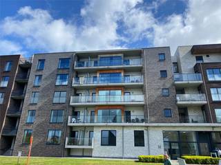 Eigentijdse energiezuinige assistentieflat (85 m²), gelegen in Residentie Keizershof op wandelafstand van het centrum van Oudenaarde, ideaal...