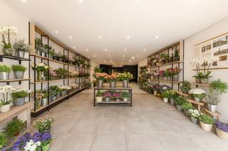 Commercial for sale in Aalter