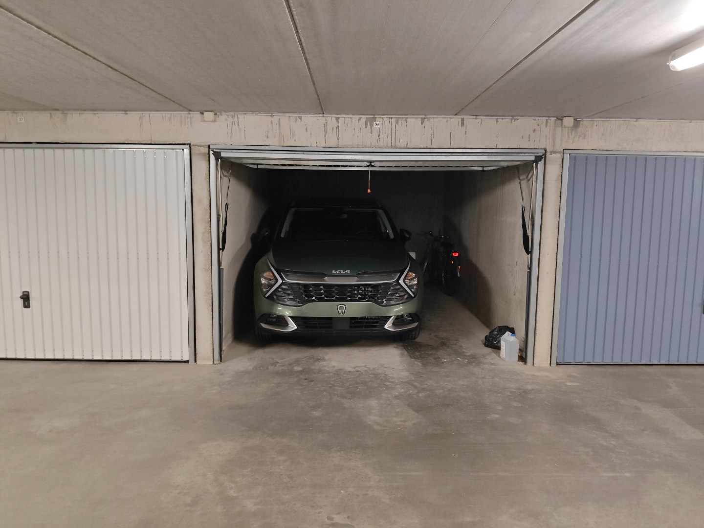 Garage très spacieux et bien situé à vendre - Résidence Boei - photo 3