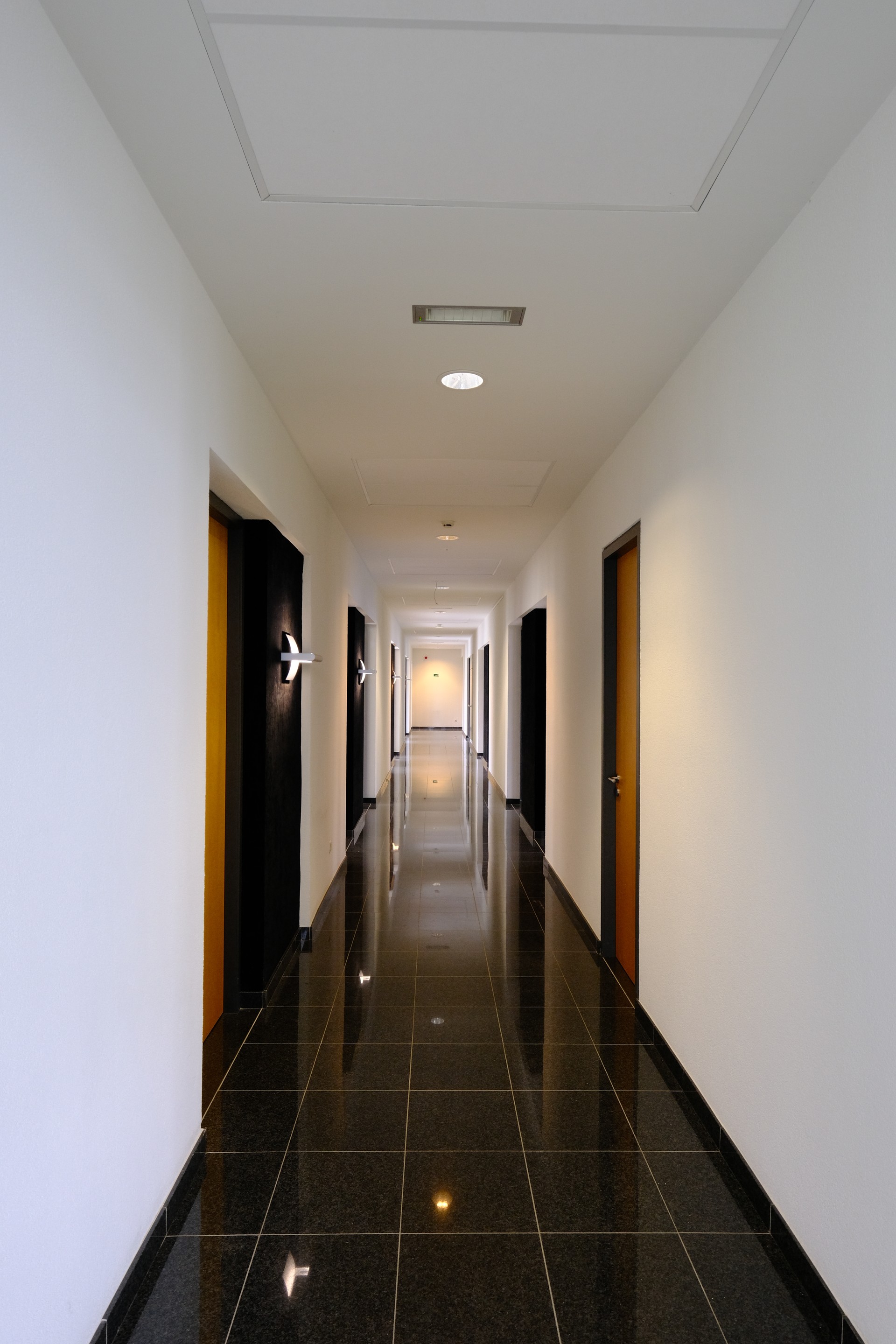 Kantoorgebouw op industriesite Ekkelgarden in Hasselt - foto 4