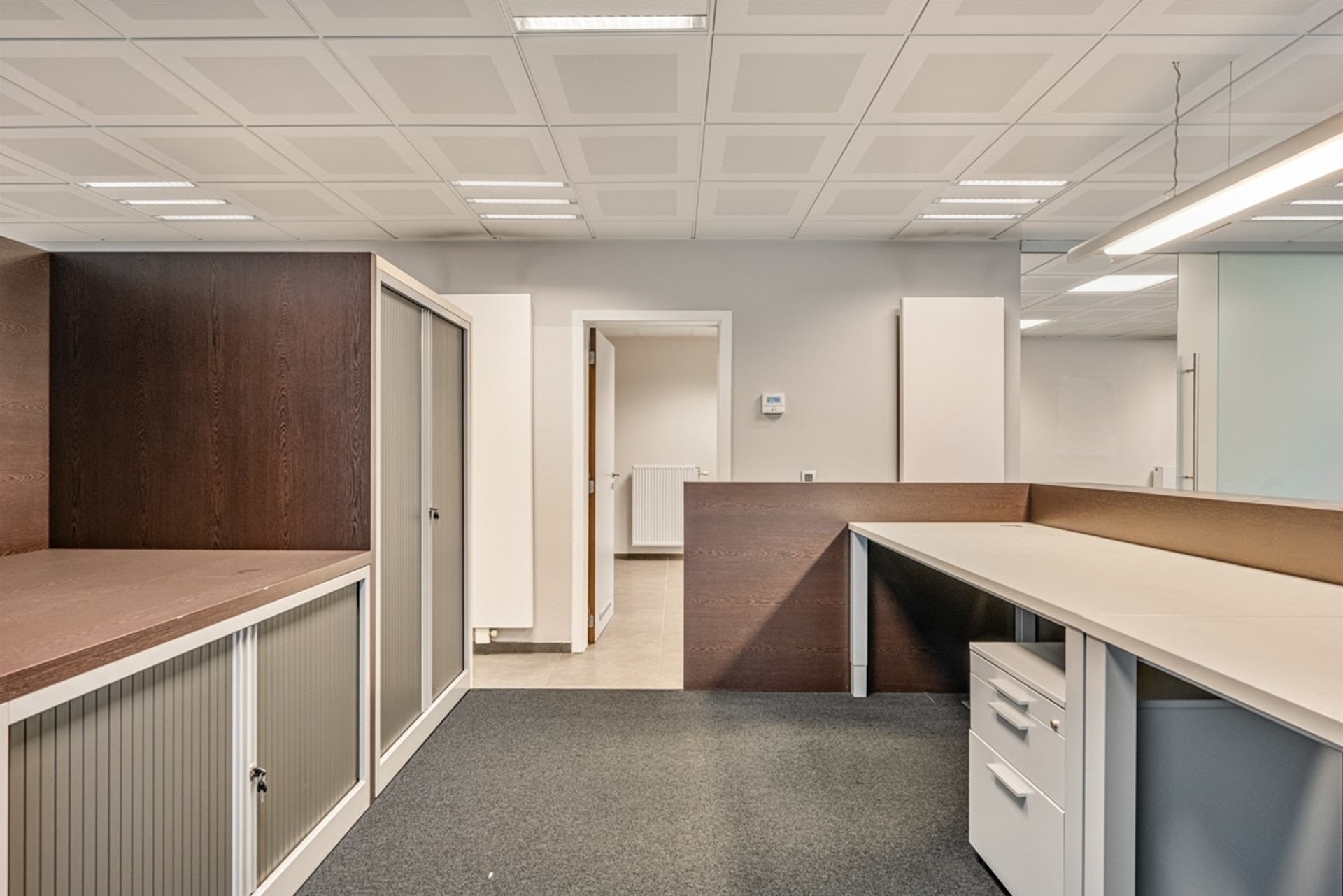  Handelsruimte / kantoor - 111 m² - nabij de Varkensmarkt Aalst - foto 5