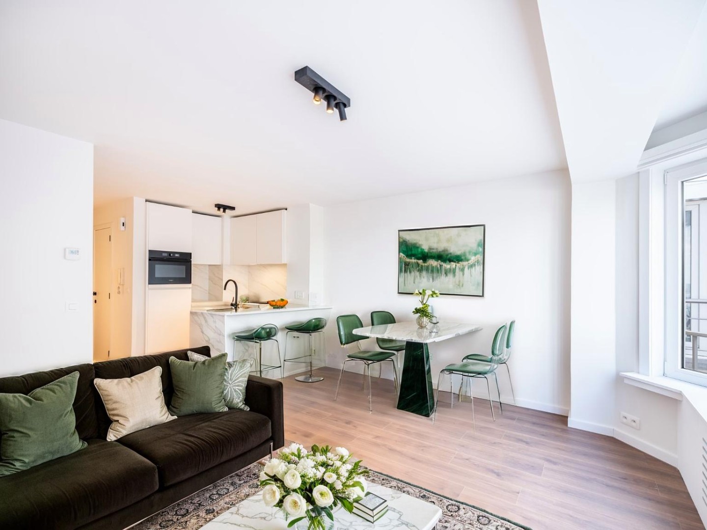 Majestic - 01.01 - foto 2