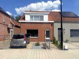 House for rent in Ravels