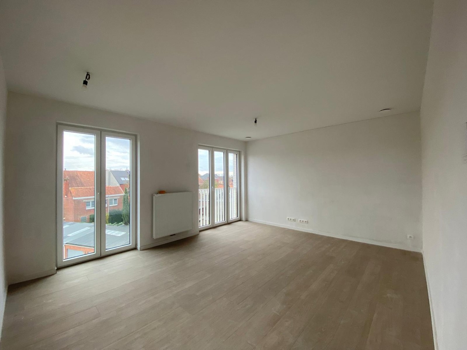 Nieuwbouwappartement (1 slpk) met autostaanplaats en terras - foto 4