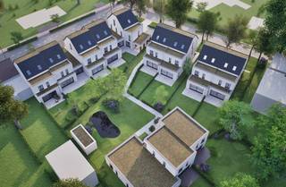<strong>We gaan van start met de lancering van de eerste vijf energieneutrale nieuwbouwwoningen van 's Graevenhof!</strong><br /><br />'s Graevenhof is een exclusief project van twaalf nieuwbouwwoningen, gesitueerd in het groene ’s-Gravenwezel, de parel van de Voorkempen. De woningen zijn opgebouwd uit duurzame materialen en uitgerust met een verscheidenheid aan moderne, ecologische technieken, waaronder een lucht-water warmtepomp, zonnepanelen, vloerverwarming en een ventilatiesysteem. <br /><br />De architectuur is modern en stijlvol, gekenmerkt door een combinatie van een lichte gevelsteen met houten gevelbekleding en donkere, kwalitatieve aluminium ramen. <br /><br />'s Graevenhof omvat zowel woningen met platte daken als woningen met hellende daken, waarbij de laatste extra inrichtbare ruimte onder het dak bieden voor bijvoorbeeld een hobbyruimte of extra kamer. <br /><br />Alle woningen beschikken over een privatieve tuin die grenst aan een onderhoudsvriendelijke gemeenschappelijke binnentuin met een wadi. <br /><br />De ligging van ’s Graevenhof is ideaal: groen en rustig aan de rand van Hertenbos, nabij natuurgebieden zoals het Gravinnenbos en toch centraal.<br /><br /><span>Wat mag u verder verwachten?</span><br /><br />- Prijzen <strong>vanaf 619.000 euro</strong> (<strong>inclusief</strong> autostaanplaats, ruime afwerkingsbudgetten, klantenbegeleiding, vaste trap naar de zolder)<br />- E-PEIL &lt; 10<br />- <strong>4 tot 6 slaapkamers</strong><br />- 2 badkamers<br />- Aankoop mogelijk onder 6% BTW*<br />- Start afbraakwerken voorjaar 2026<br /><br />* Onder voorwaarden<br /><br />1ste KOPER = GRATIS AFGEWERKTE ZOLDER<br /><br />Voor bijkomende informatie gelieve contact op te nemen met ons kantoor - info@waterhuys.be - www.waterhuys.be/nieuwbouwprojecten - Vg-Wp-Gvv-Gvkr-Gmo-Gworg.