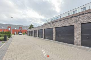 Garage à louer à Izegem