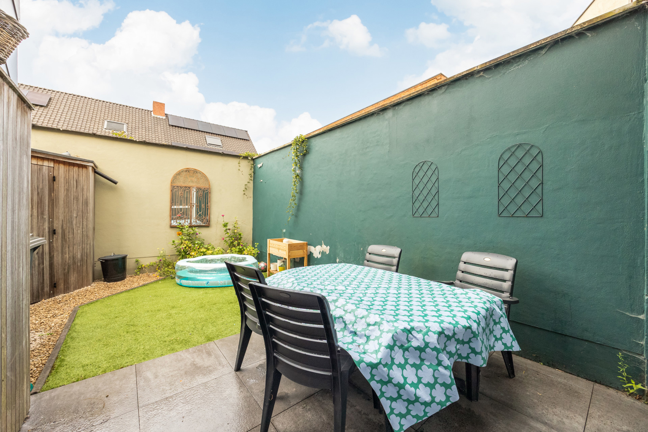 Ruime gezinswoning met 4 à 5 slaapkamers en stadstuin. EPC C - foto 5